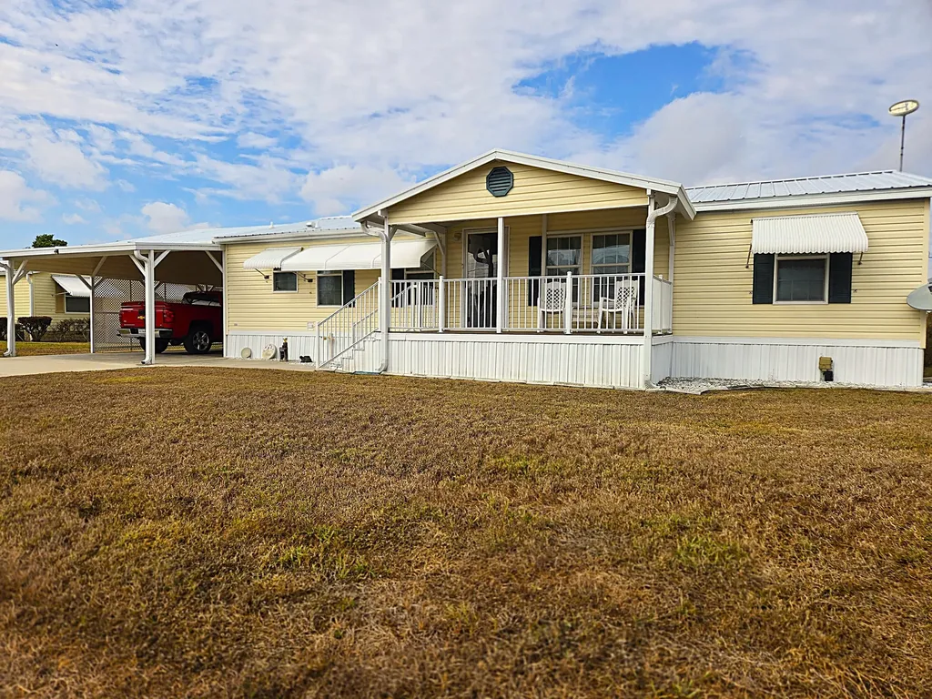 2425 Se 31st Street Okeechobee FL 34974