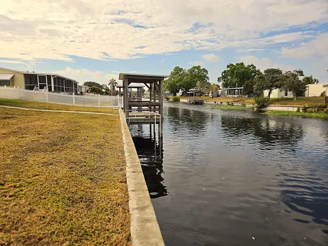 2425 Se 31st Street Okeechobee FL 34974