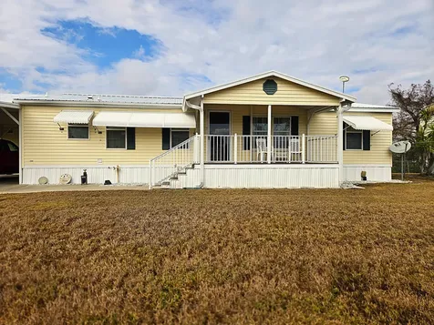 2425 Se 31st Street Okeechobee FL 34974