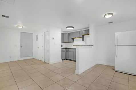180 W 15th Street Riviera Beach FL 33404