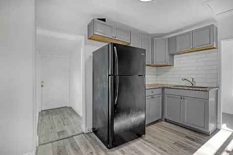 180 W 15th Street Riviera Beach FL 33404