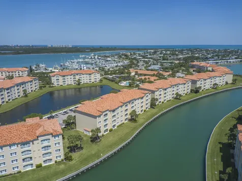 6 Harbour Isle Drive Fort Pierce FL 34949