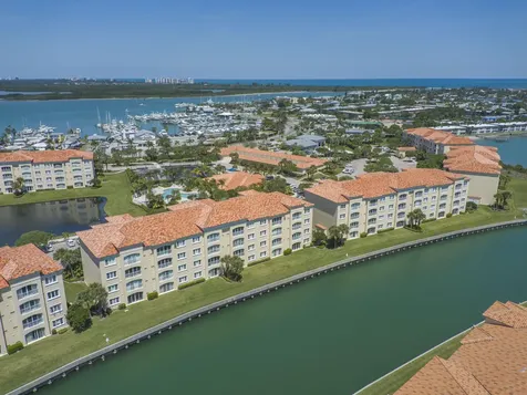 6 Harbour Isle Drive Fort Pierce FL 34949