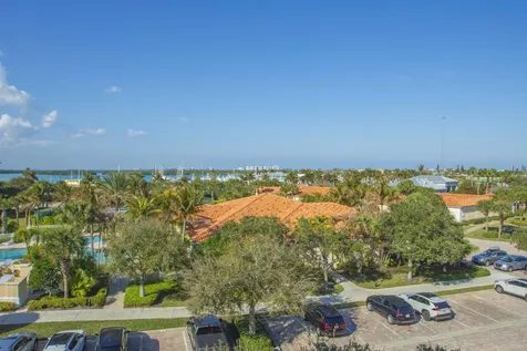 6 Harbour Isle Drive Fort Pierce FL 34949