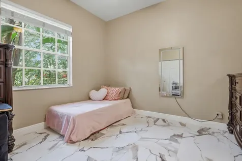 123 Via Santa Cruz Jupiter FL 33458