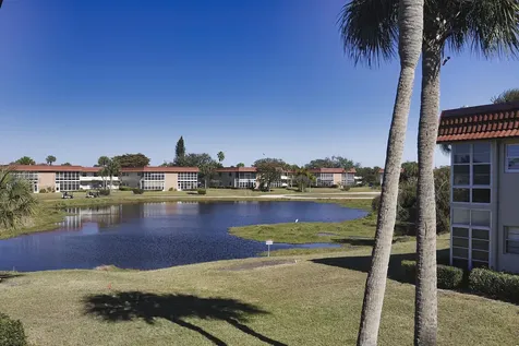 53 Woodland Drive Vero Beach FL 32962