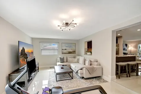 702 Grove Street Lake Worth Beach FL 33461