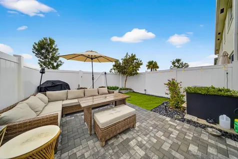 656 Se Lake Falls Street Port Saint Lucie FL 34984
