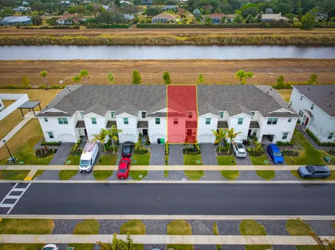 656 Se Lake Falls Street Port Saint Lucie FL 34984