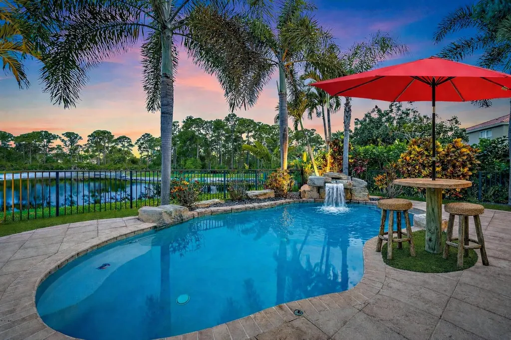 6126 Se Split Oak Trail Hobe Sound FL 33455