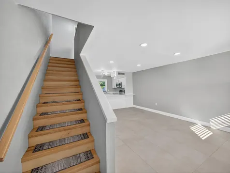 1002 Shorewinds Drive Hutchinson Island FL 34949