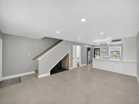 1002 Shorewinds Drive Hutchinson Island FL 34949