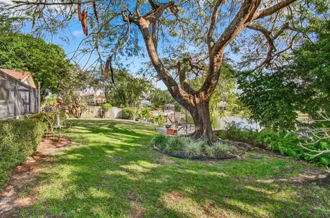 2036 Amesbury Circle Wellington FL 33414