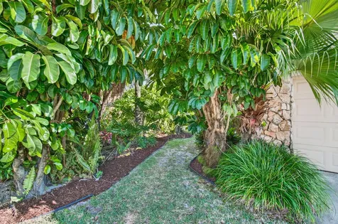 2036 Amesbury Circle Wellington FL 33414