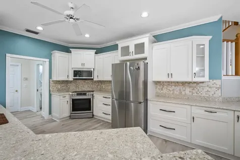 4 Lantana Lane Sewalls Point FL 34996