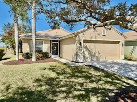 612 Nw Stanford Lane Port Saint Lucie FL 34983