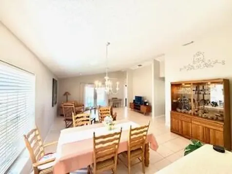 612 Nw Stanford Lane Port Saint Lucie FL 34983