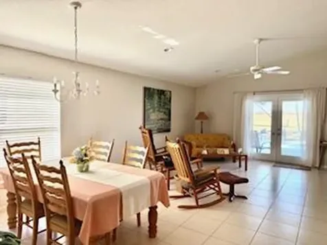 612 Nw Stanford Lane Port Saint Lucie FL 34983