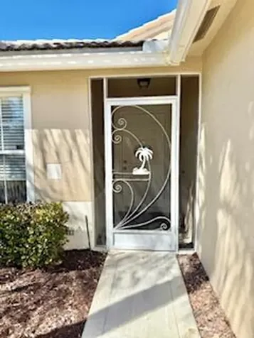 612 Nw Stanford Lane Port Saint Lucie FL 34983