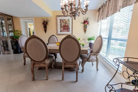 5390 Woodland Lakes Drive Palm Beach Gardens FL 33418