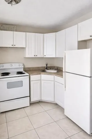 420 SE 22nd Street Fort Lauderdale FL 33316