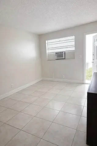 420 SE 22nd Street Fort Lauderdale FL 33316