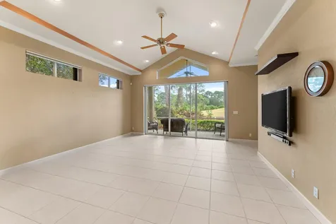 7066 Torrey Pines Circle Port Saint Lucie FL 34986