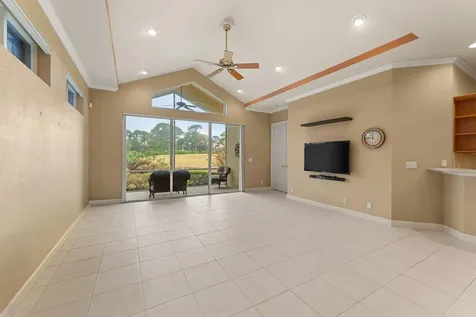 7066 Torrey Pines Circle Port Saint Lucie FL 34986