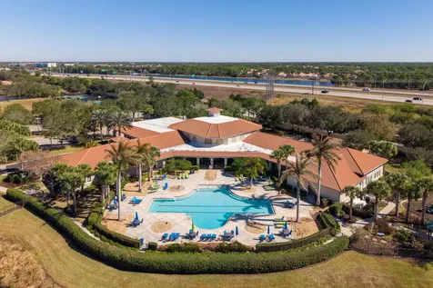 7066 Torrey Pines Circle Port Saint Lucie FL 34986