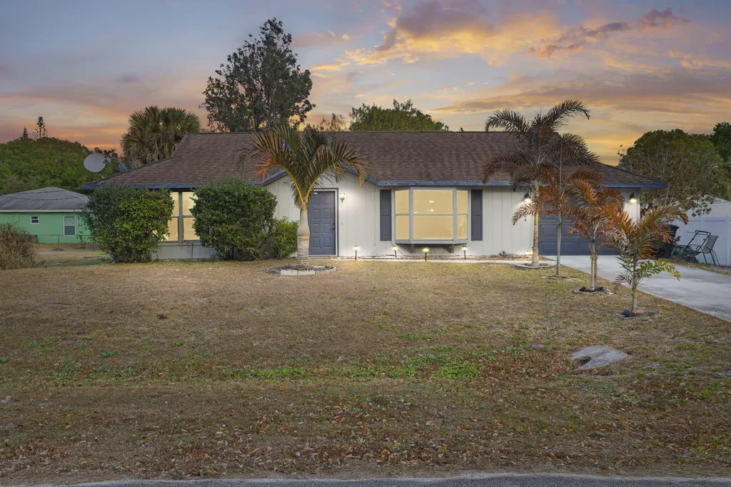 6504 Student Way Fort Pierce FL 34951