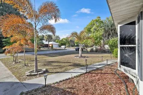 6504 Student Way Fort Pierce FL 34951