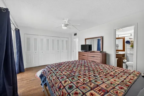 413 Southampton A West Palm Beach FL 33417