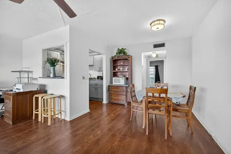 413 Southampton A West Palm Beach FL 33417