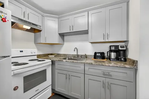 413 Southampton A West Palm Beach FL 33417
