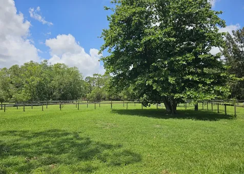 1031 Hyde Park Road Loxahatchee Groves FL 33470