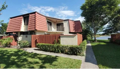 3915 Victoria Drive West Palm Beach FL 33406