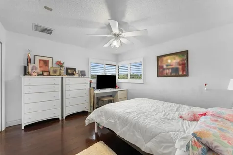 7276 Sidonia Court Boca Raton FL 33433