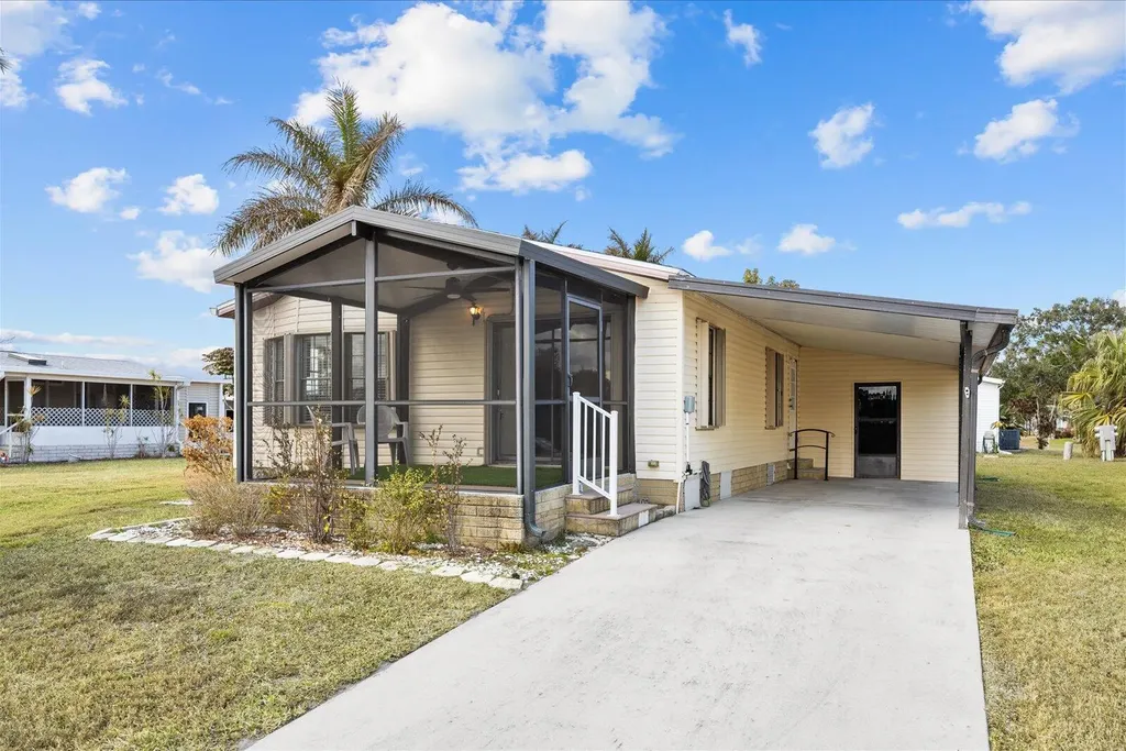 507 Tropical Isles Circle Fort Pierce FL 34982