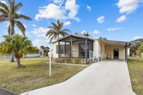 507 Tropical Isles Circle Fort Pierce FL 34982