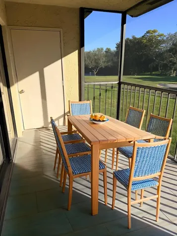 5021 Oak Hill Lane Delray Beach FL 33484