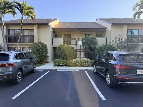 5021 Oak Hill Lane Delray Beach FL 33484