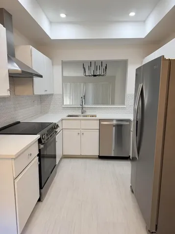 5021 Oak Hill Lane Delray Beach FL 33484