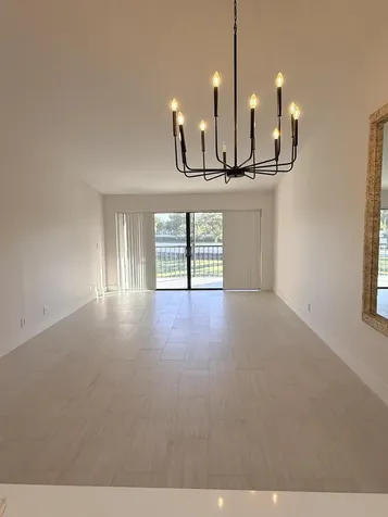 5021 Oak Hill Lane Delray Beach FL 33484