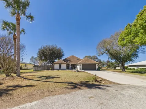 755 Sw 85th Avenue Okeechobee FL 34974