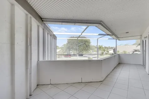 7 Greenway Village Royal Palm Beach FL 33411