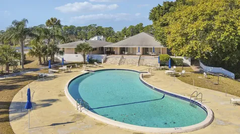 7 Greenway Village Royal Palm Beach FL 33411