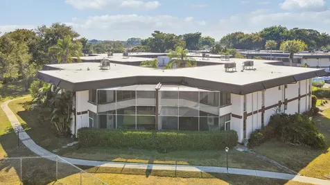 7 Greenway Village Royal Palm Beach FL 33411
