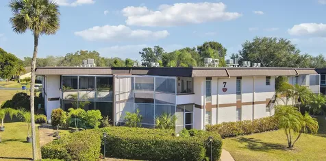 7 Greenway Village Royal Palm Beach FL 33411