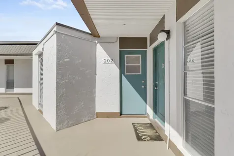 7 Greenway Village Royal Palm Beach FL 33411