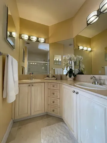 663 Hibiscus Street West Palm Beach FL 33401